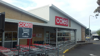 Coles Laurieton