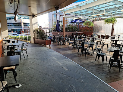 EQ Cafe & Bakehouse | Deakin