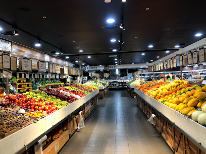 Martelli's Fruit Market